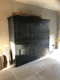 Stoere dichte kast "Jurgen" Old Black