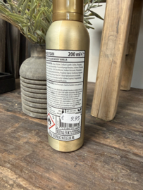 Shower foam -dansje onder de douche