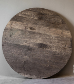 Stoere ronde eettafel "Levv" van oud hout met spinpoot