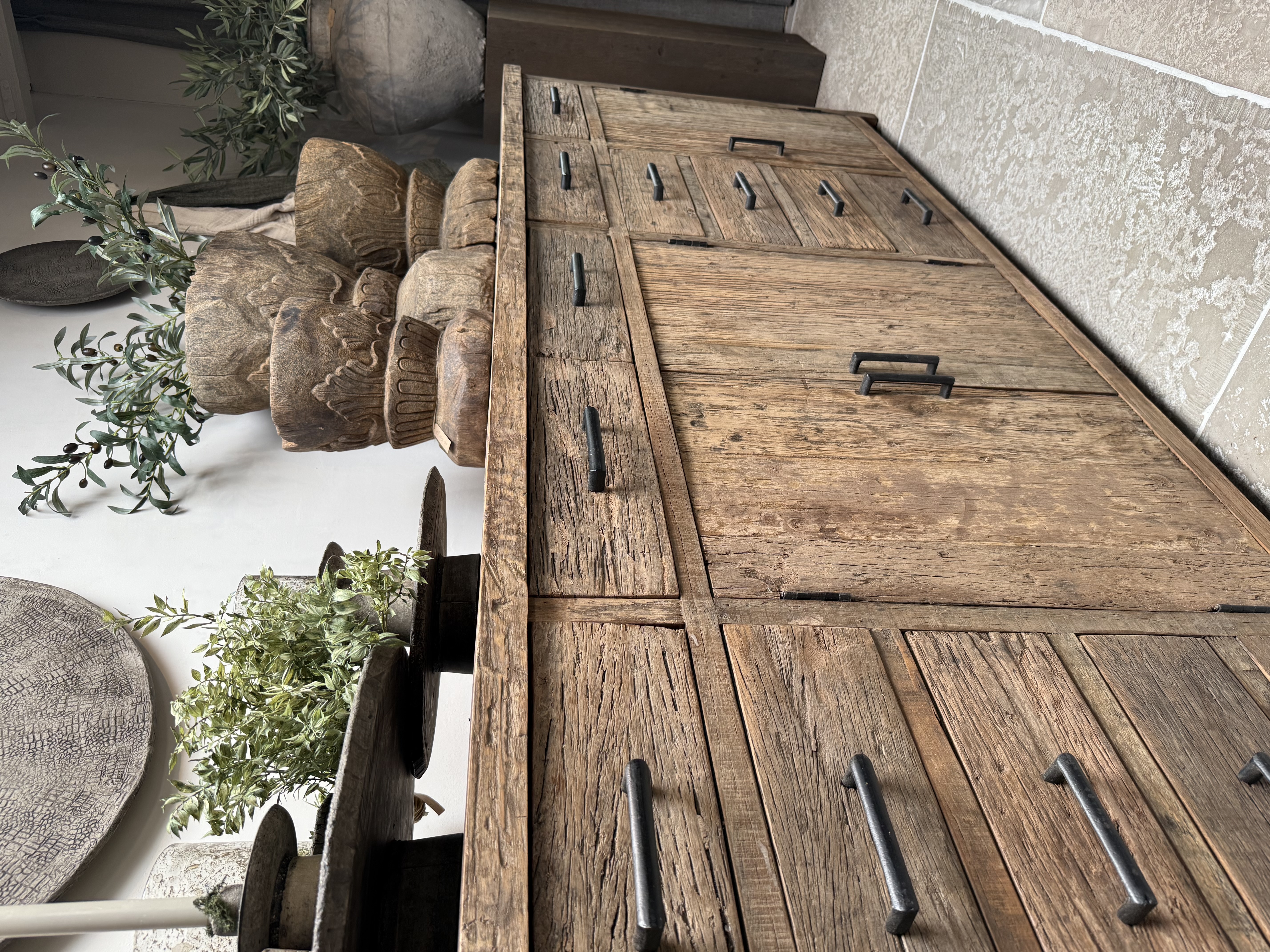 Stoer dressoir "Levv" van oud hout XXL 275 cm