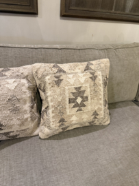 Stoer kelim kussen 50x50 cm Luksa