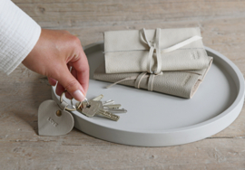 Leuke leren sleutelhanger hart taupe