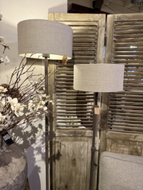 Mooie vloerlamp Sofie Rusty rough brown van Luksa Home