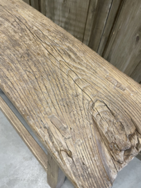 Stoer robuust bankje oud hout nr.1