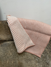 Vaatdoekje oud roze gestreept  25x25 cm