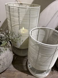 Leuke beige metalen windlichten - 2 maten