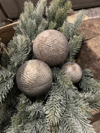 Mooie kerstballen grijs van PTMD