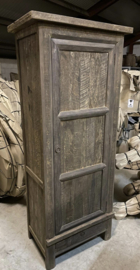 Stoere dichte smalle kast oud hout "Jens"