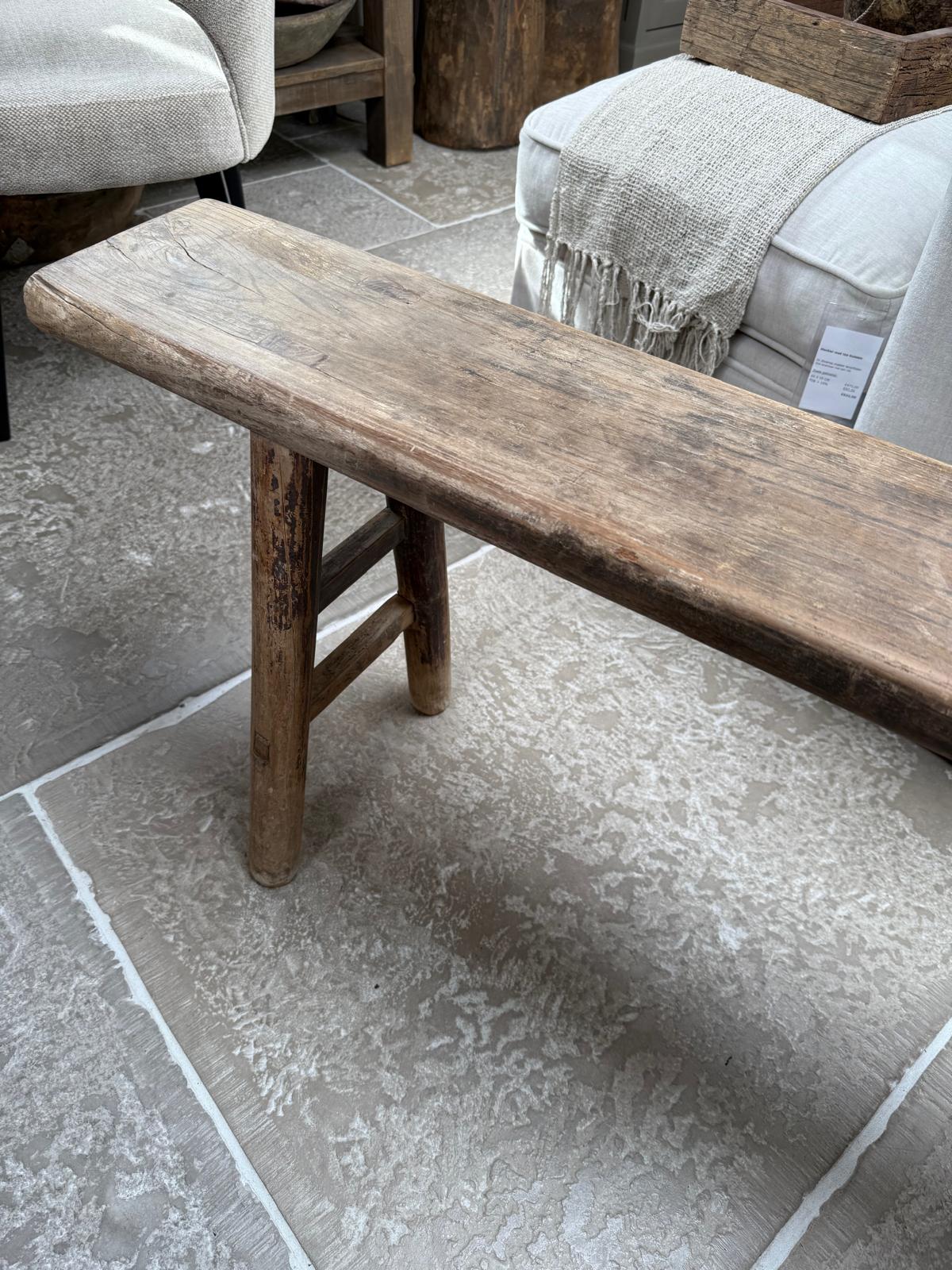 Stoer uniek bankje oud hout