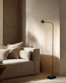 Mooie metalen vloerlamp loodgrijs Spezia van Frezoli