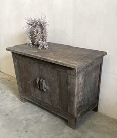 Stoer kastje commode oud hout -LUKSA Home-