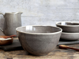 Landelijk servies circa 48 delig grijs