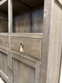 Stoere boekenkast / open kast   "Jens"