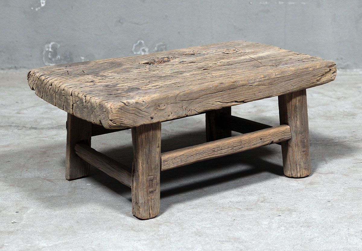 Prachtig oud uniek bankje / salontafel
