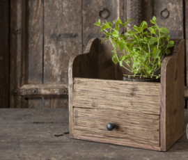 Hele stoere bak display van oud hout