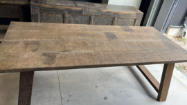Stoere eettafel "Reno" van oud hout met A poot - grey