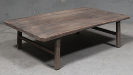 Prachtig oude unieke salontafel