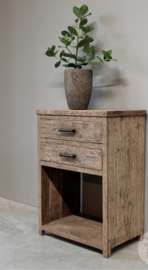 Stoer kastje oud hout “Levv”