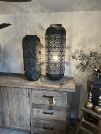 Stoere staande zwarte lamp klein