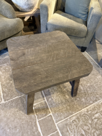 Stoere bijzettafel van oud hout "Jens" - 2 maten