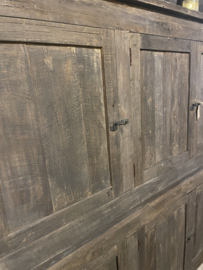 Stoere dichte kast oud hout 6 deurs "Jens"