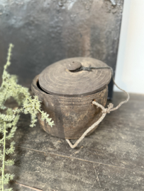 Mooie unieke Nepalese pot met deksel