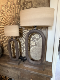 Mooie ovale  lampenvoet hout  groot