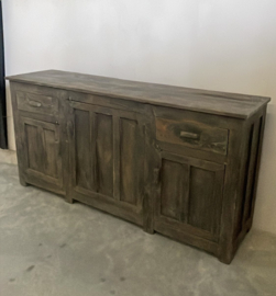 Stoer doorleefd uniek dressoir oud hout