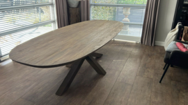 Stoere Deens ovale eettafel "Jack"