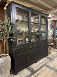 Hele stoere buffetkast 3 deurs in oud zwart "Bobbie"