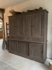 Stoere dichte buffetkast oud hout "Jens"