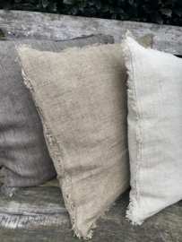 Stoer linnen plaid in taupe