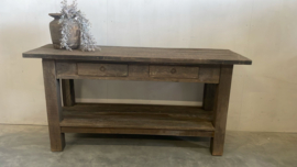 Stoere  sidetable van oud  hout "Jens"