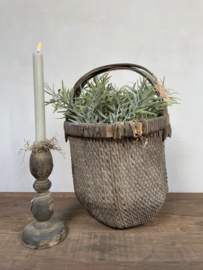 Unieke mand met hengsel