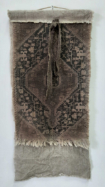 Wandhanger kelim oud bruin