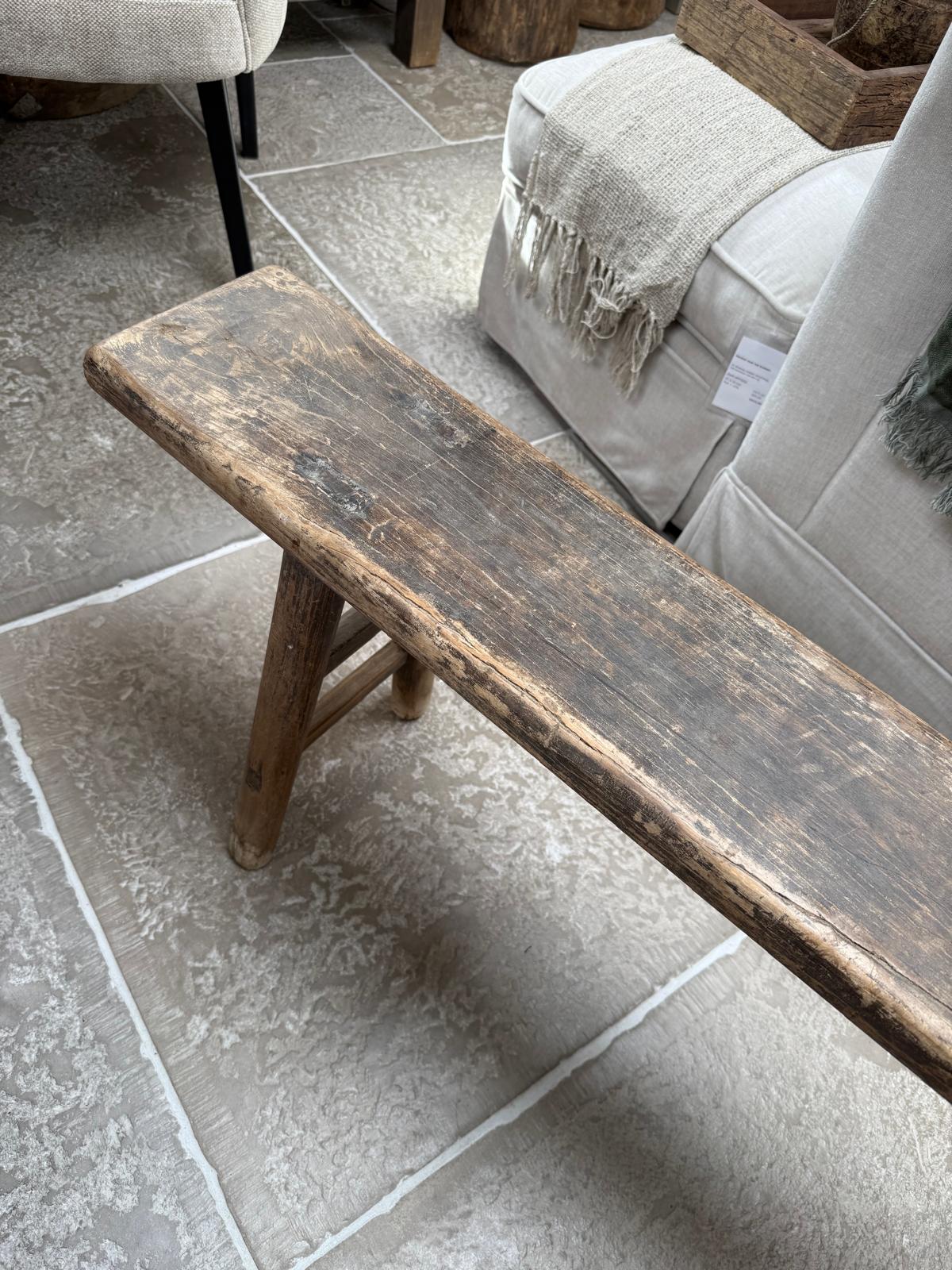 Stoer uniek bankje oud hout