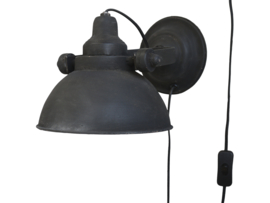 Stoere wandlamp spot zwart