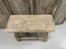 Stoer robuust bankje oud hout nr.2