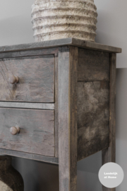 Stoere sidetable "Raf" met lades van oud doorleefd hout