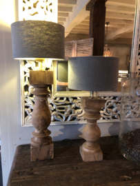 Stoere baluster tafellamp bruin - 2 maten