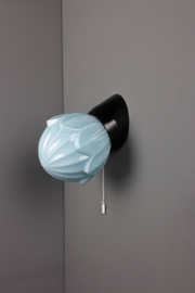 Wandlamp Bakeliet Tulp Blauw met trekkoord