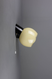 Wandlamp Bakeliet Trekkoord Bol Knop Geel