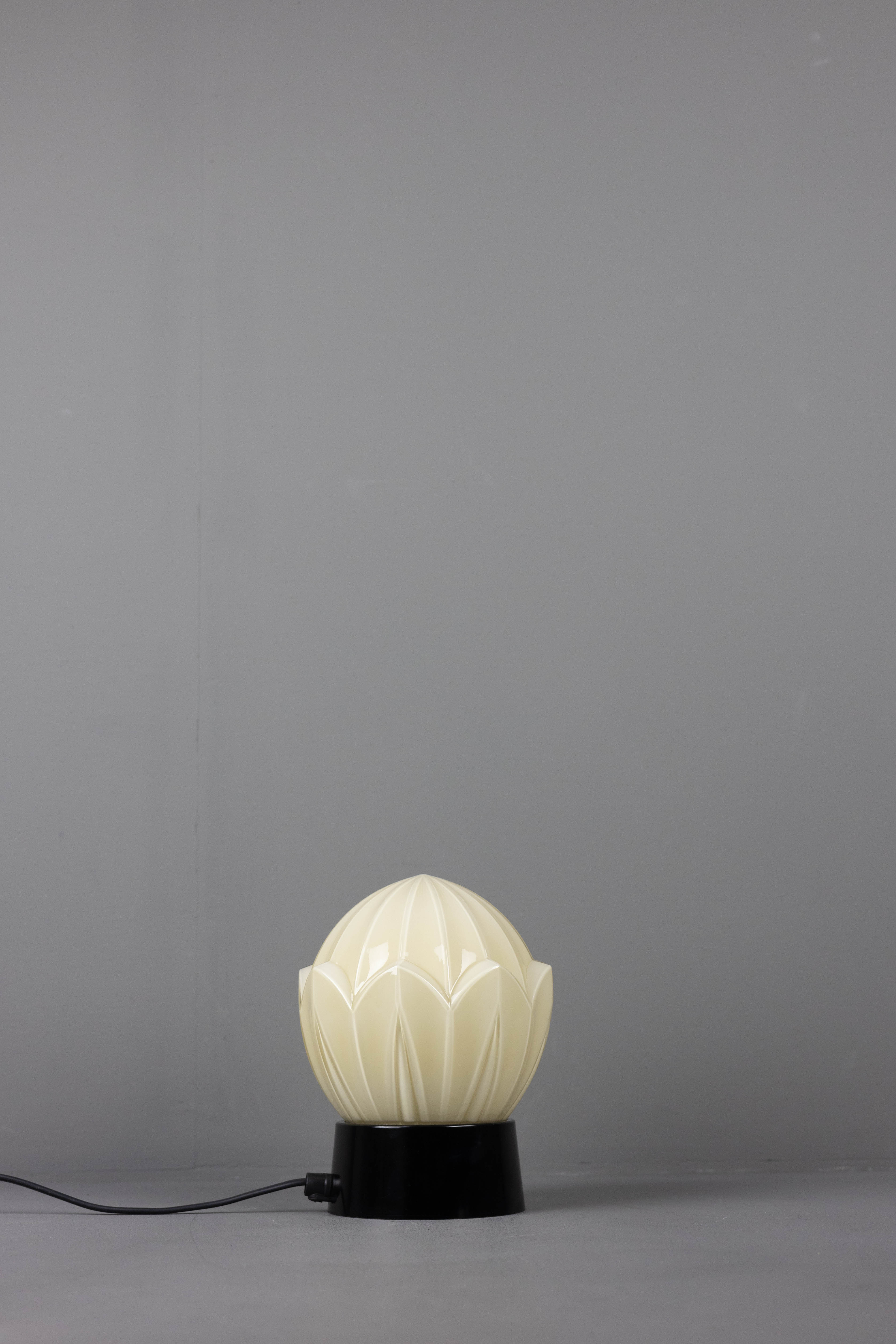 Tafellamp Bakeliet Tulp Geel