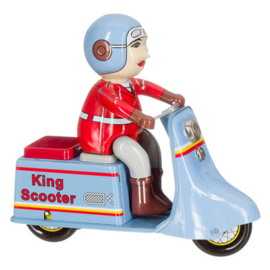 Man op King scooter