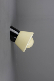 Wandlamp Bakeliet Komeet Geel