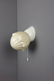 Wandlamp Bakeliet Tulp Geel met trekkoord