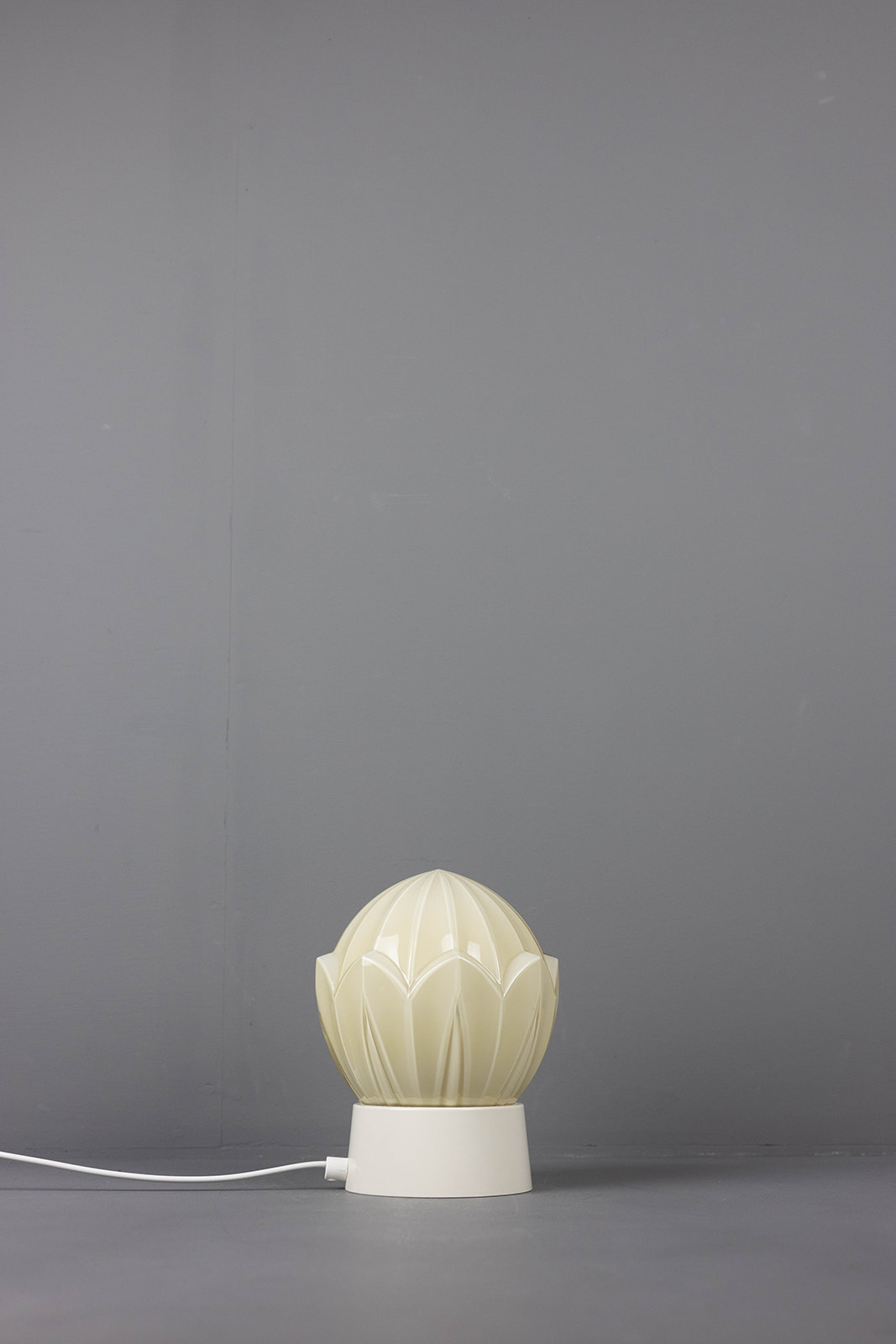 Tafellamp Bakeliet Tulp Geel