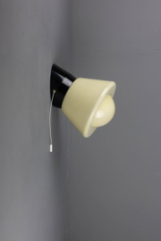 Wandlamp Bakeliet Trekkoord Komeet Geel
