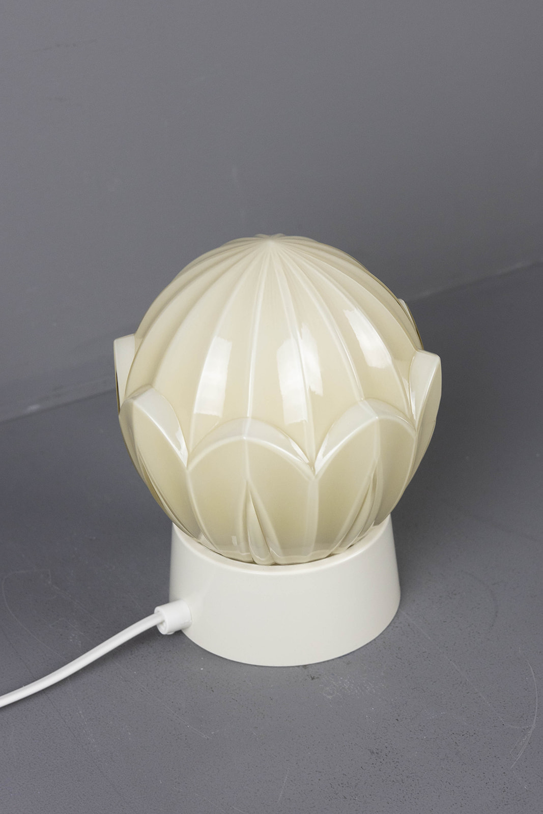 Tafellamp Bakeliet Tulp Geel