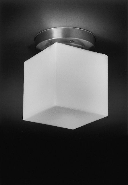 binnen aangenaam Zinloos Plafondlamp Kubus 150 Medium | Art deco Plafondlampen | TIMELESS WONEN